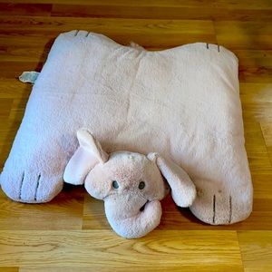 POTTERY BARN elephant play mat(see video)